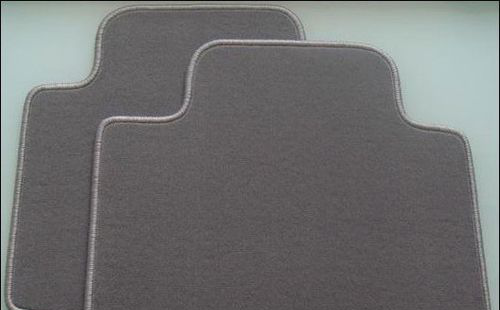 汽車腳墊你了解多少?腳墊材料切割要注意什么？(圖2)